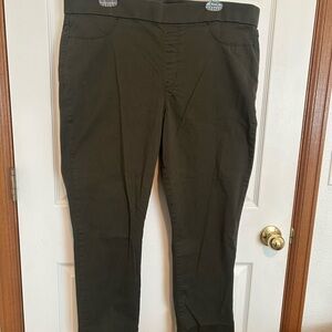 Women’s Olive Green Gloria Vanderbilt Pants